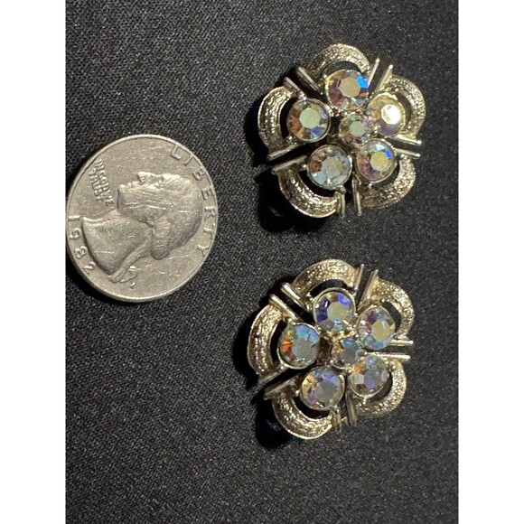 Vintage 1960s Signed CORO Light Gray AB Rhinestones Round Clip-On Earrings - Picture 3 of 4